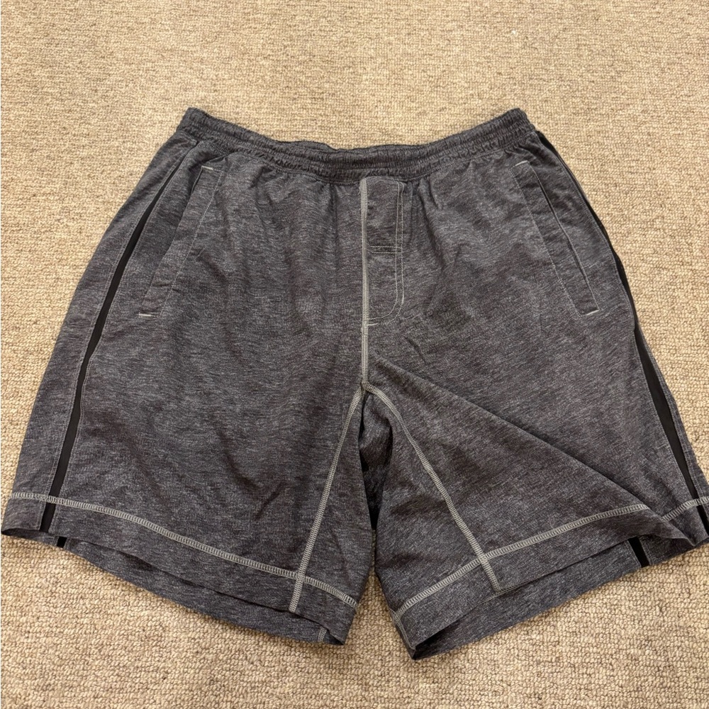 Lululemon Athletica Heather Charcoal Athletic Shorts Relaxed Fit